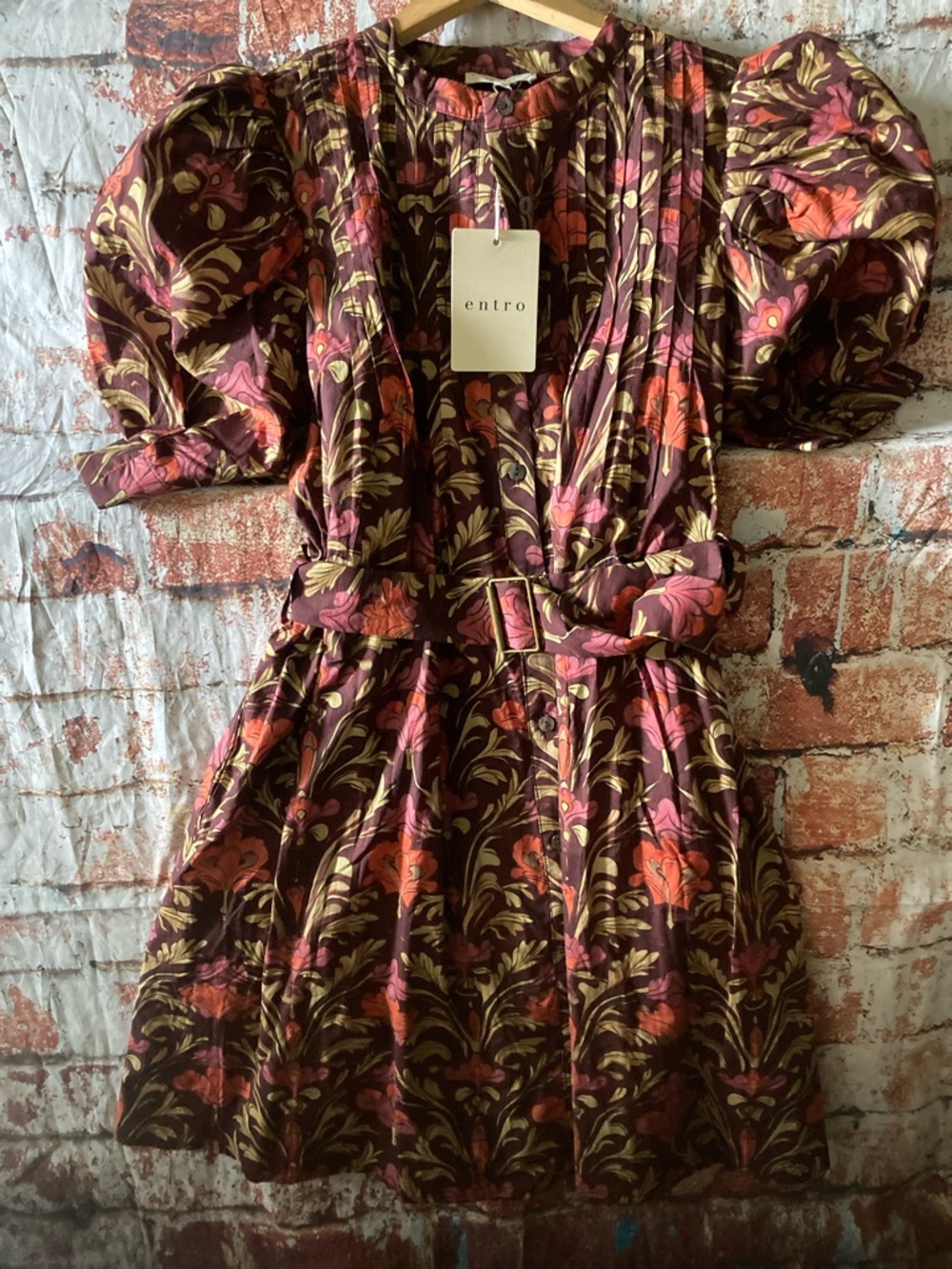 entro Floral Puff-Sleeve Mini Dress in Burgundy and Pink - Picture 2 of 13